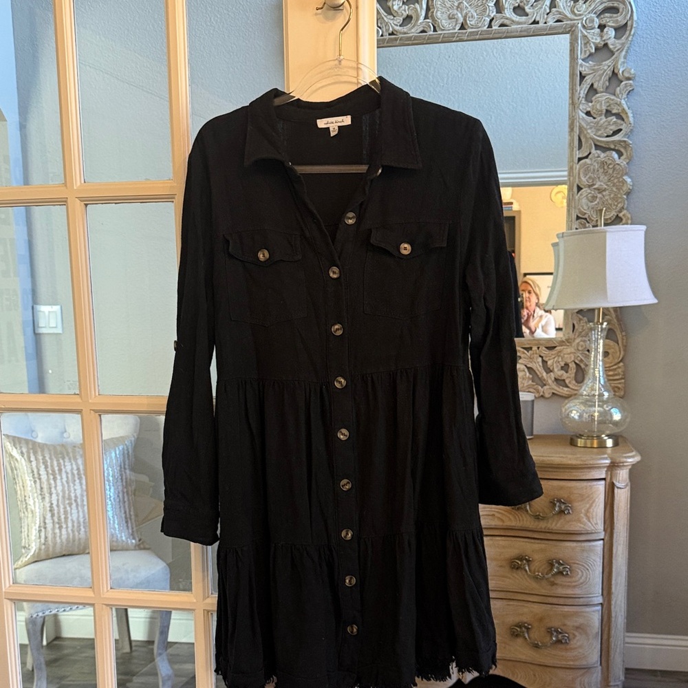 White Birch Black Long Sleeve Button-Down Dress